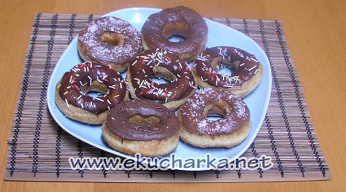 Donutky (koblížky s otvorem) +videorecept