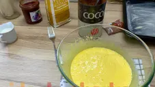 Perník s tvarohem, povidly nebo marmeládou