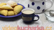 Taštičky z mrkvového těsta s tvarohovou náplní