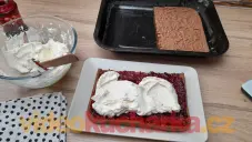 Čokoládové řezy z těsta bez mouky