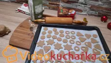 Linecké cukroví z hladké pohankové mouky s třtinovým cukrem