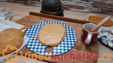 Medovník – dort hasičská helma