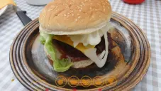 Hamburgery a placičky z mletého masa