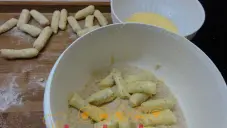 Těstovinový salát se sýry