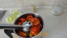 Zeleninová hořčice s cuketou