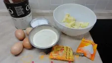 Šlehačkový dort s ovocem