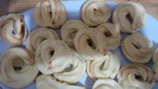 Fotka uživatele Patty88 k receptu Věnečky z odpalovaného těsta