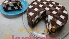 Kostkovaný dort s tvarohovou náplní (šachovnicový)