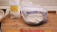 Kváskový chléb ze žitné celozrnné a špaldové mouky