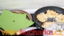 Kynuté lívanečky s jablky