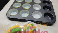 Muffiny s kokosovou náplní (velikonoční)