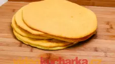 Ovocný dort se smetanovou náplní