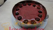 Třešňový dort se želatinou