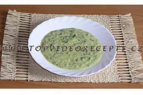 Špenátová polévka