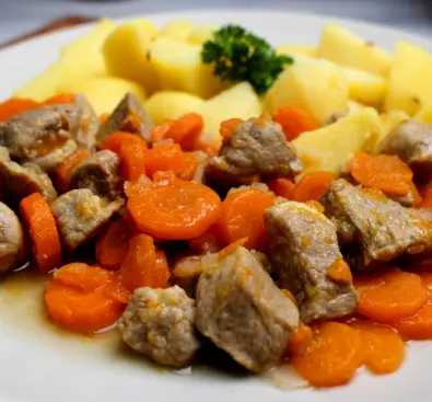 Fotka uživatele bolek k receptu Dušená mrkev s vepřovým masem