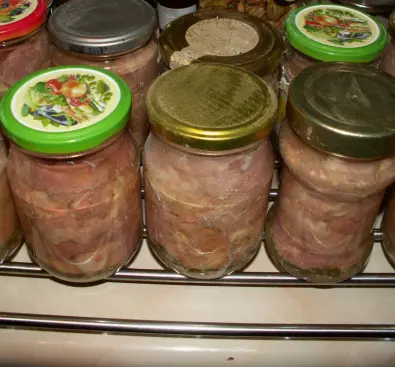 Fotka uživatele akrim k receptu Vepřové maso ve vlastní šťávě zavařené